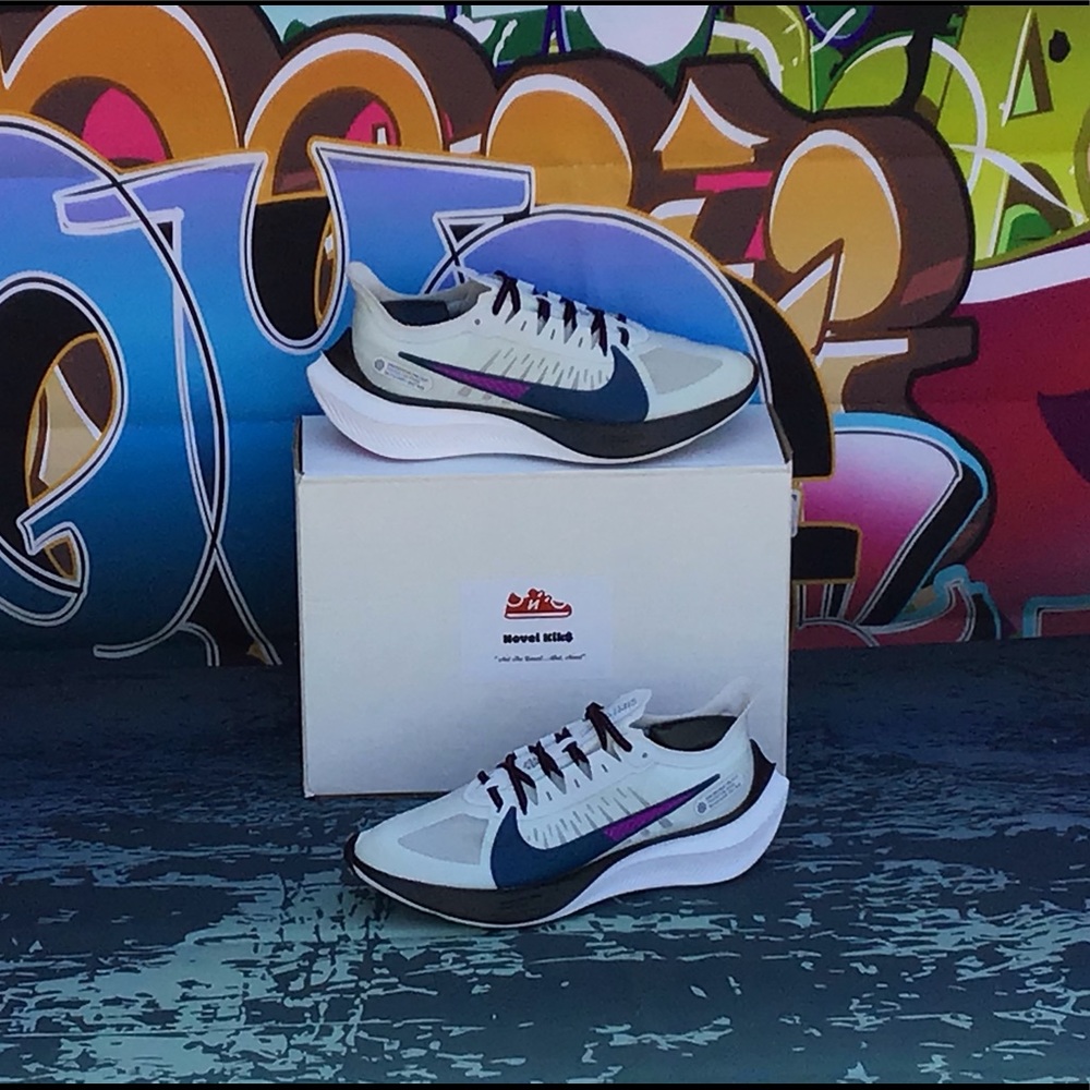 Zoom Gravity “Photon Dust”